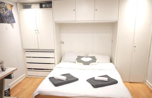 Chelsea Riverside Apartment | Gorgeous Sunny Chelsea Apartment