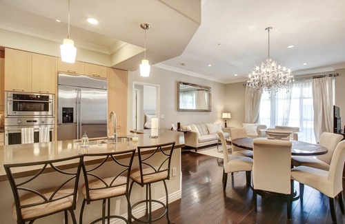 Downtown Condo | Gorgeous TOP floor corner 2Bedroom/2bath condo Americana at Brand!