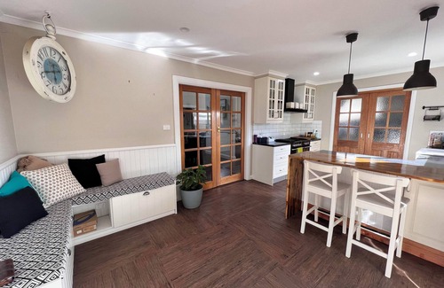 Traralgon House | Gorgeous ultra clean 3 Bedroom/2 Bathroom HomenClose to popular attractions/CBD