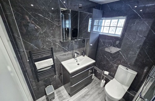 Ellemford Apartment | Gorgie 2 Bedroom Apartment - Edinburgh