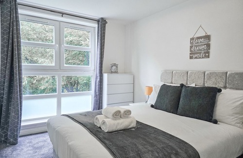 Ellemford Apartment | Gorgie 2 Bedroom Apartment - Edinburgh