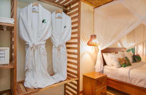 Western Region Hotel | Gorilla Leisure Lodge
