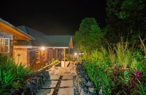 Western Region Hotel | Gorilla Leisure Lodge