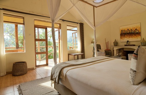 Bwindi Cabin | Gorilla Safari Lodge