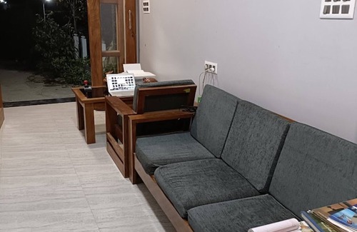 Imphal Hotel | Goroomgo Eco Haritage Villa Imphal