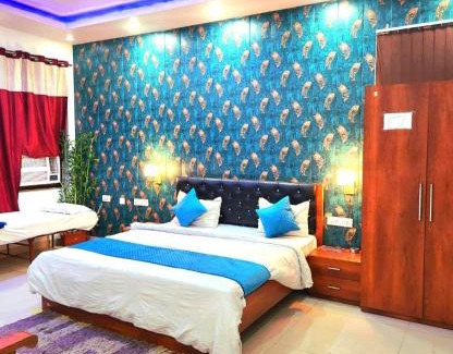 Allahabad Hotel | Goroomgo Maujis Villa Guest House Prayagraj Near Sangam Railway Station - Luxury Room Quality - Excellent Customer Service