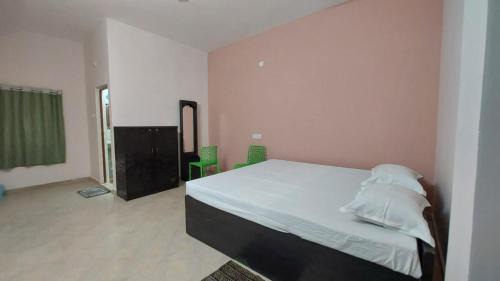 Patia Hotel | Goroomgo Santi Mahal Bhubaneswar
