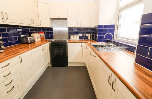 Cemaes Bay Cottage | GORPHWYSFA, family friendly, country holiday cottage in Cemaes Bay