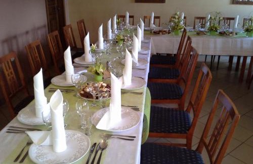 Ljutomer House | Gostišče - Guest house STARI HRAST