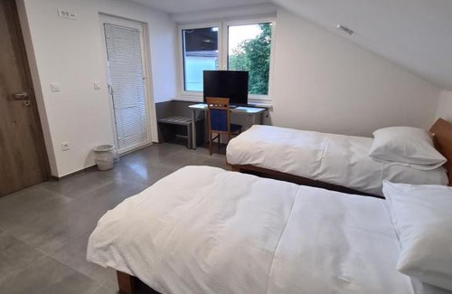 Salovci House | Gostišče pri Rudiju