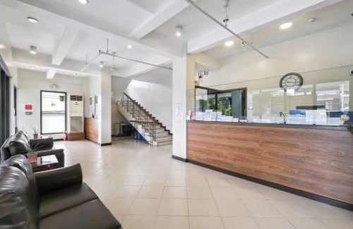 Sampaloc Hotel | Governor Forbes Inn - Manila City Center