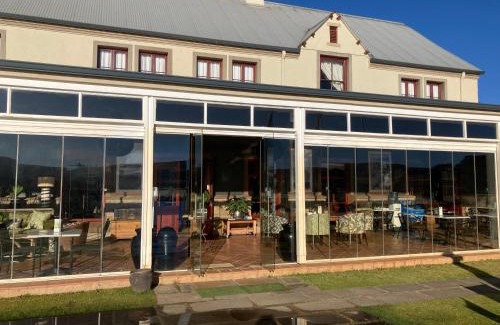 Nottingham Road Cabin | Gowrie Farm Golf Lodge