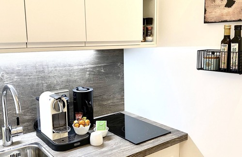 Ludwigsvorstadt-Isarvorstadt Apartment | Grace-Design-Apartment Deluxe in the center of Munich, top location