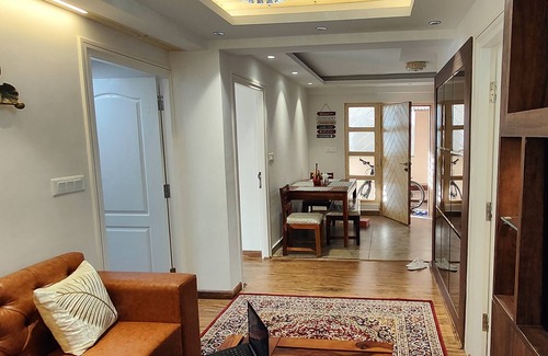 Sanjauli Apartment | GRACE ^ Luxurious Boutique apartment Five minutes from Mall Road