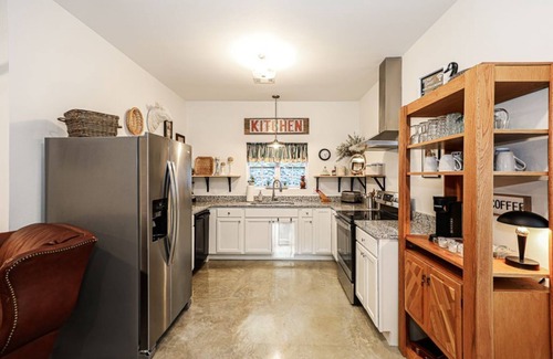 Benton Cottage | Grace Point Cottage