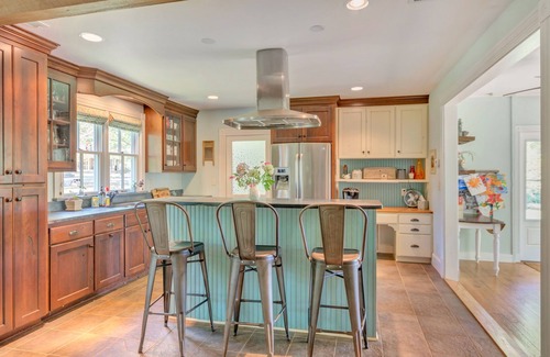 Wayland Park House | Gracious Elegance in Downtown