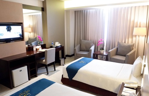 West Cirebon Hotel | Grage Hotel Cirebon