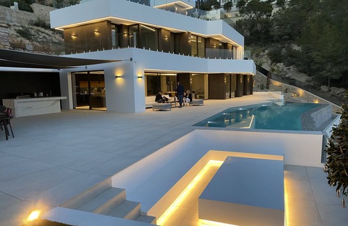Benissa Coast Villa | Graham Holiday Rentals - Icon