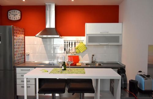 Rivas-Vaciamadrid Apartment | Gramophone Loft. Finest accommodation for your business/leisure stays in Madrid.