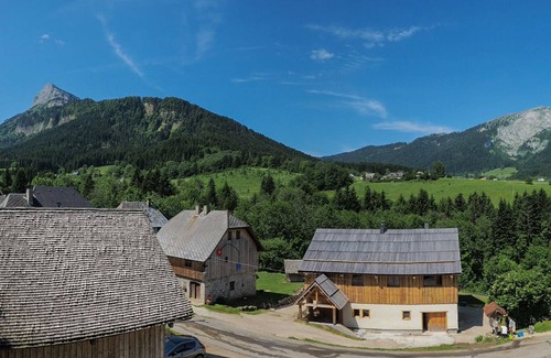 Saint-Pierre-de-Chartreuse Cottage | Grand cottage mountain 14 people