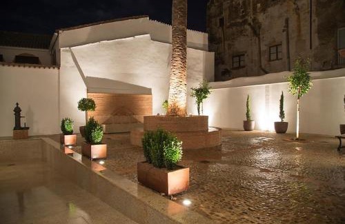 Santiago Apartment | Gran Palacio Muñoz Chaves Cáceres