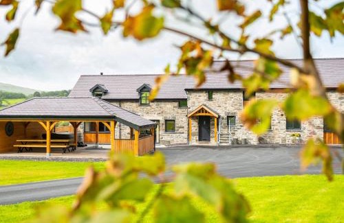 Cwmtirmynach House | Granar