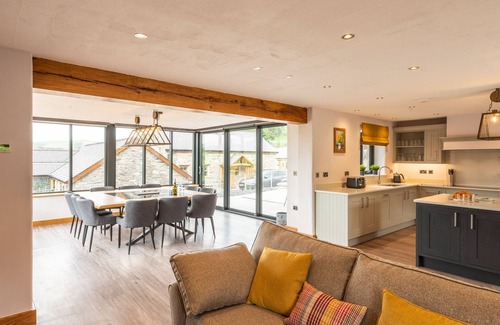 Cwmtirmynach House | GRANAR, luxury holiday cottage, with hot tub in Llangwm