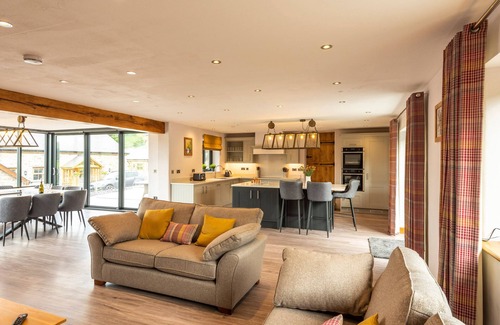 Cwmtirmynach House | GRANAR, luxury holiday cottage, with hot tub in Llangwm