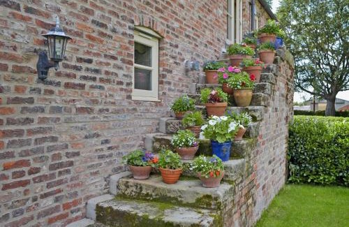 Rillington House | Granary Cottage