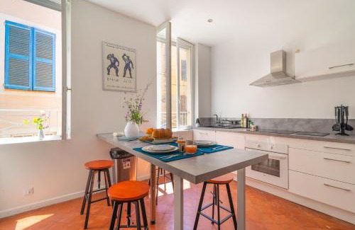 Cotignac Apartment | Grand 2 pièces calme au coeur de Cotignac