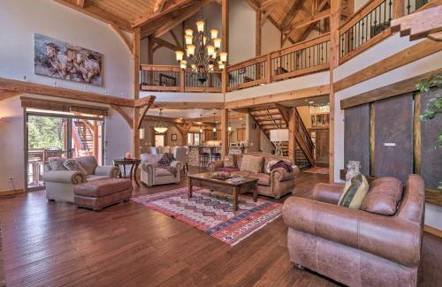 Angel Fire House | Grand Angel Fire Retreat with Hot Tub and Fire Pit!