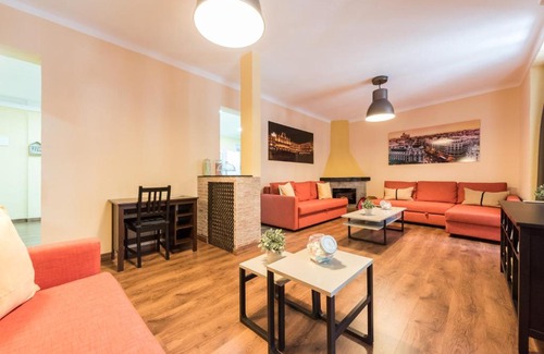 Barrio de La Latina Apartment | Grand Apartment La Latina