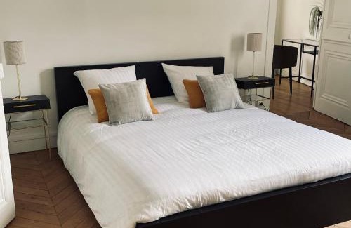Charlier - Valvert Apartment | Grand appartement d'exception au Château Randin