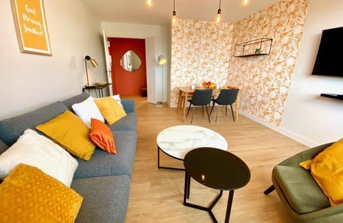 Claude Decaen Apartment | Grand Appartement Lumineux Avec Ascenseur et à Proximité du Centre Ville