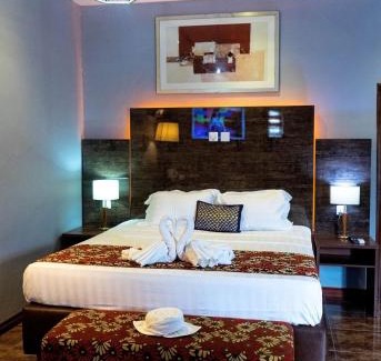 Teshie Hotel | Grand Casamora Hotel