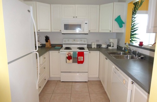 Bodden Town Condo | Grand Cayman - Luxury 2 bedroom & 2 bathroom condo, wonderful sea view terrace