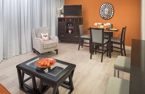 Colliers Bay Resort | Grand Cayman, Morritt's Tortuga Club! 1 Bedroom suite. Book now! Best Rates!