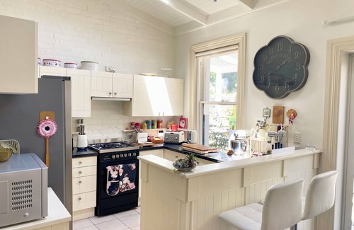 Dunedin City Centre House | Grand City Residence