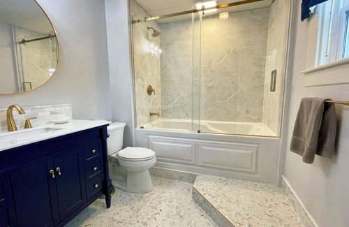 Herkimer Bed & Breakfast | Grand Colonial B&B