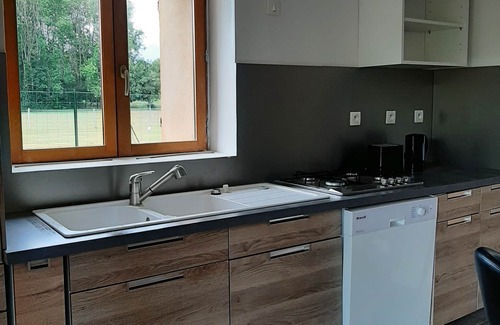 Cosne-Cours-sur-Loire House | Grand gite Du Moulin