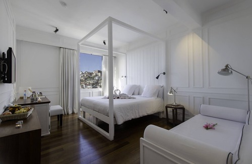 Andohalo Hotel | Grand Hôtel Urban