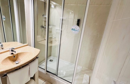 Mayenne Hotel | Grand Hotel