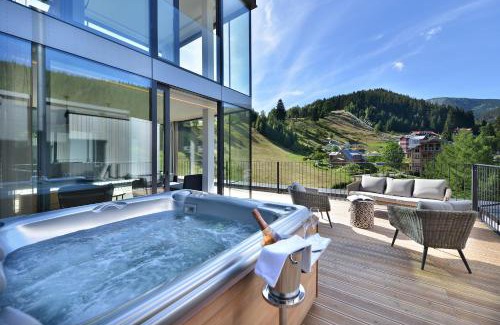 Pec pod Snezkou Hotel | Grand Hotel Hradec