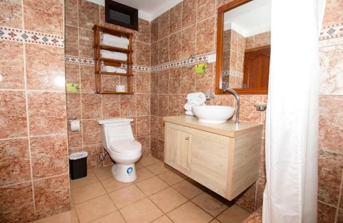 Bahia de la Academia Hotel | Grand Hotel Leon Marino Galapagos