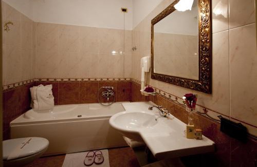 Atena Lucana Hotel | Grand Hotel Osman