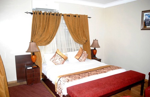 Ijebu Ode Hotel | Grand Inn & Suites