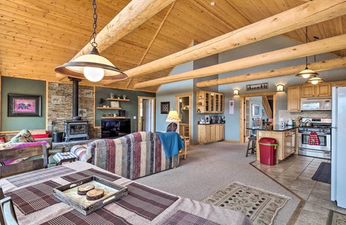 Como House | Grand Jefferson Home w/Stunning Mtn Views!