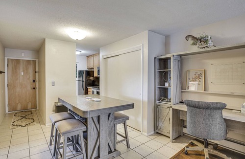 Grand Junction Condo | Grand Junction Condo: Balcony, Community Pool!