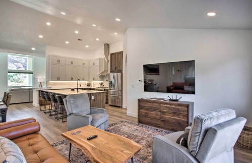 Redlands House | Grand Junction Retreat: Near National Monument!
