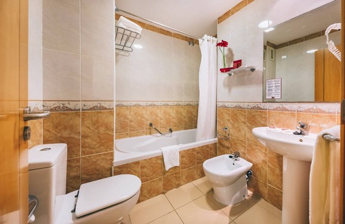 San Miguel de Abona Hotel | Grand Muthu Golf Plaza Hotel